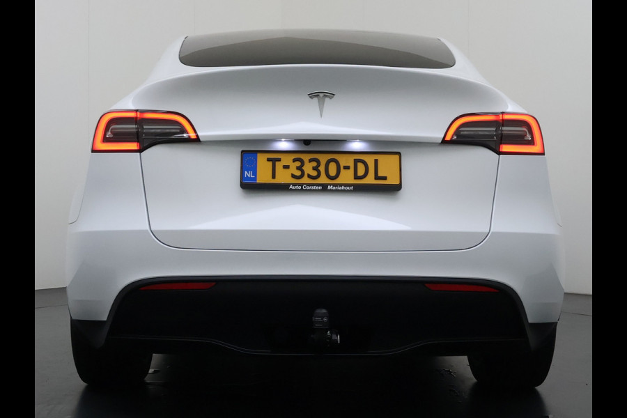 Tesla Model Y RWD 300PK LFP Accu Trekhaak Warmtepomp Leer Navi Ecc Adap.Cruise Panoramadak Camera's SOH 92,5% Stuur+Stoelverwarming Led Traffic-Aware Cruise Control Toybox Elek.Achterklep 1.600KG Trekgewicht 1e Eigenaar Origineel Nederlandse Auto