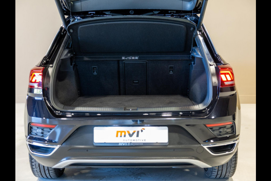 Volkswagen T-Roc 2.0 TSI 4Motion Sport / 190pk / Panorama dak / Achteruitrij camera / Leder /