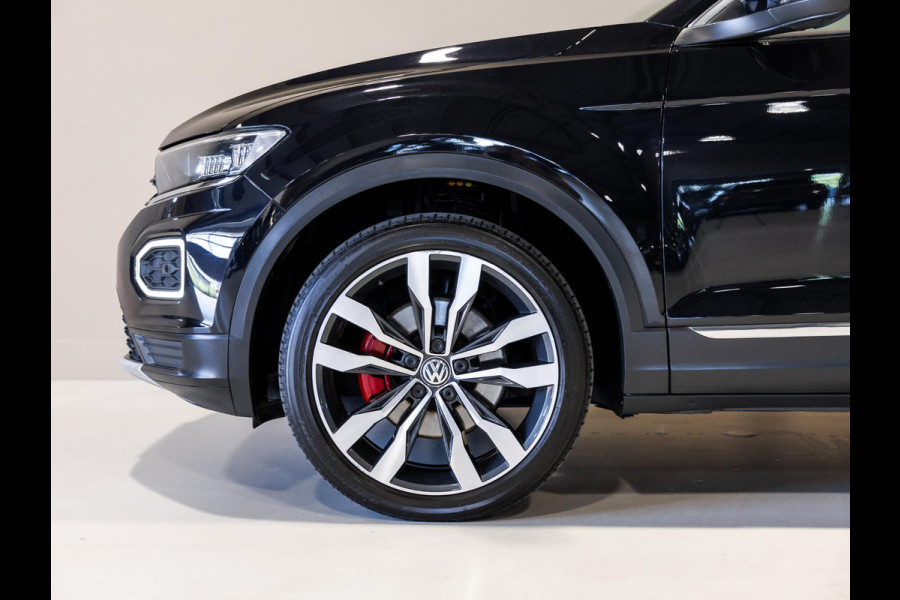 Volkswagen T-Roc 2.0 TSI 4Motion Sport / 190pk / Panorama dak / Achteruitrij camera / Leder /