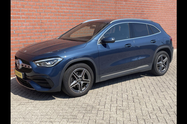 Mercedes-Benz GLA 200 163pk DCT AMG Line Navigatie Parkeersensoren Camera Cruise Control Stoelverwarming Ledverlichting Virtual Cockpit Climatronic