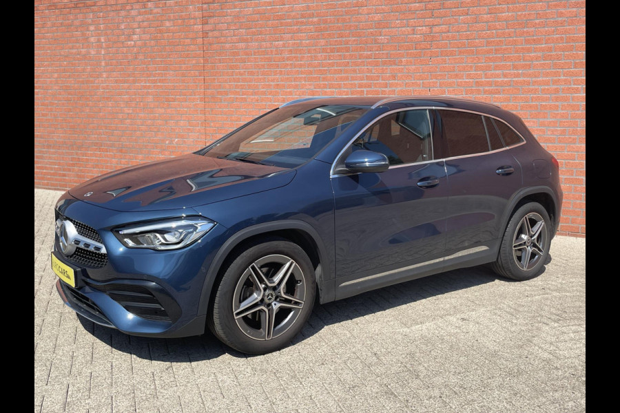 Mercedes-Benz GLA 200 163pk DCT AMG Line Navigatie Parkeersensoren Camera Cruise Control Stoelverwarming Ledverlichting Virtual Cockpit Climatronic