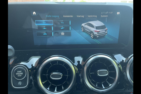 Mercedes-Benz GLA 200 163pk DCT AMG Line Navigatie Parkeersensoren Camera Cruise Control Stoelverwarming Ledverlichting Virtual Cockpit Climatronic