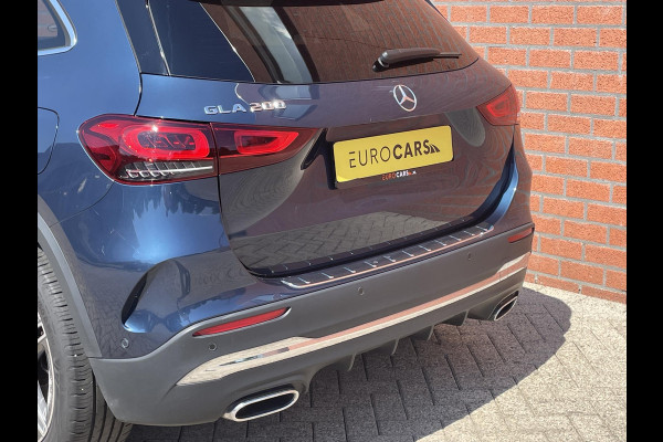 Mercedes-Benz GLA 200 163pk DCT AMG Line Navigatie Parkeersensoren Camera Cruise Control Stoelverwarming Ledverlichting Virtual Cockpit Climatronic