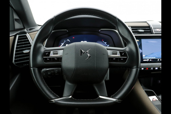 DS 7 Crossback 1.5 BlueHDI So Chic (INCL-BTW) *DIGI-COCKPIT | NAVI-FULLMAP | FULL-LED | MICROFIBRE | CAMERA | KEYLESS | CARPLAY | ADAPTIVE-CRUISE | DAB | PRIVACYGLASS | PDC | HEATED-SPORTSEATS | TOWBAR | 18"ALU*