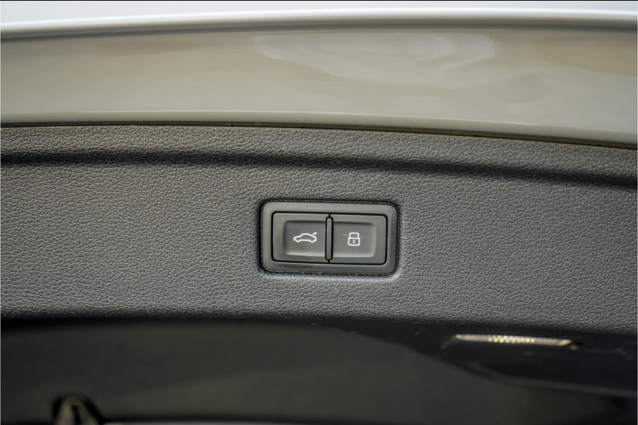 Audi RS5 Sportback 2.9 TFSI Quattro Pano Nardo RS Stoelen HUD ACC Black Optiek Sportuitlaat