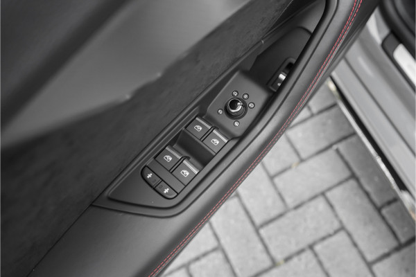 Audi RS5 Sportback 2.9 TFSI Quattro Pano Nardo RS Stoelen HUD ACC Black Optiek Sportuitlaat