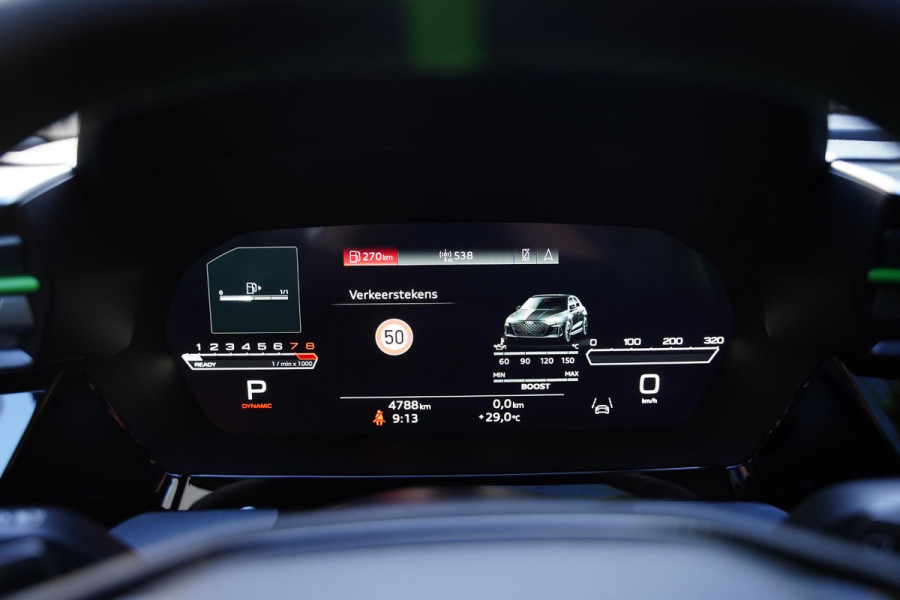 Audi RS 3 Sportback 2.5 TFSI Quattro / Kialamygreen / Panoramadak / SONOS
