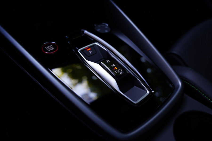 Audi RS 3 Sportback 2.5 TFSI Quattro / Kialamygreen / Panoramadak / SONOS