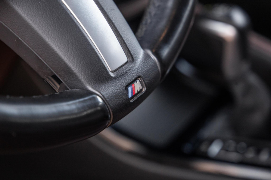 BMW X2 xDrive25e High Executive M PAKKET / CARPLAY / CRUISE CONTROLE / BRUIN LEER / STOELVERWARMING