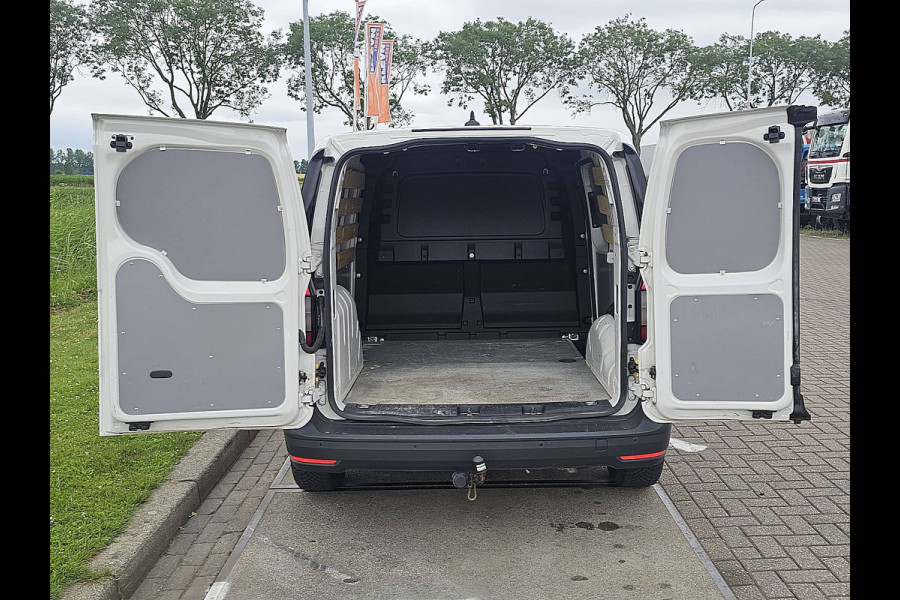Volkswagen Caddy Cargo 2.0 TDI Comfort L1 NAP Euro6 Carplay Trekhaak Oh-Historie 1e Eigenaar!