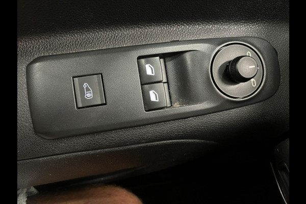Peugeot Partner 1.5 BlueHDI 100pk Premium Airco Navi Carplay Cruise Control PDC Achter