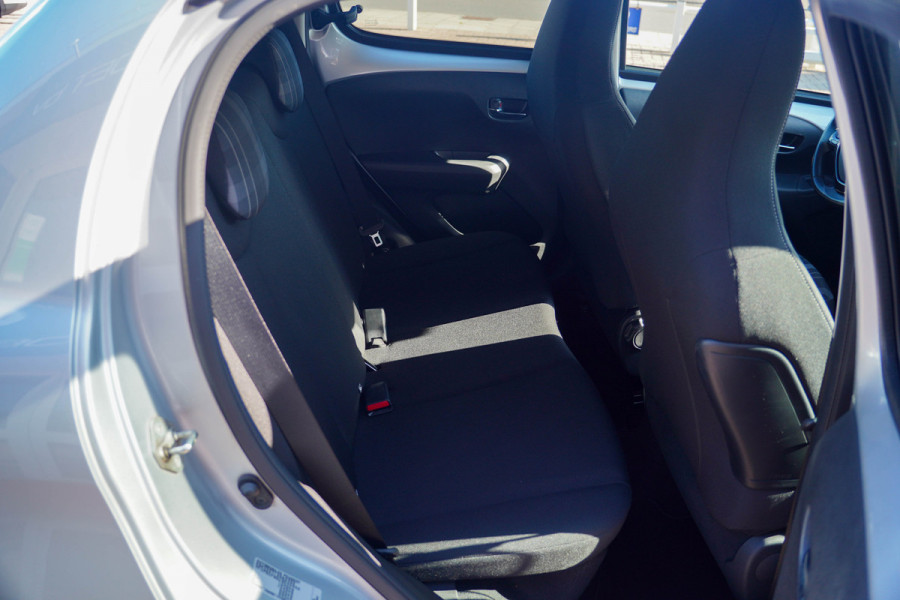 Peugeot 108 1.0 e-VTi Allure Automaat Automaat | Camera | Apple CarPlay | Airco