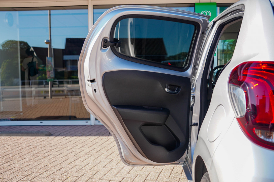 Peugeot 108 1.0 e-VTi Allure Automaat Automaat | Camera | Apple CarPlay | Airco