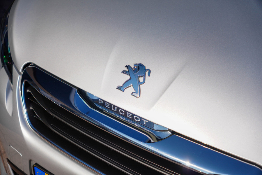 Peugeot 108 1.0 e-VTi Allure Automaat Automaat | Camera | Apple CarPlay | Airco