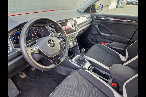 Volkswagen T-Roc 1.5 TSI Sport 150Pk /1e eigenaar/Org NL!Nap!