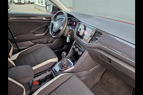 Volkswagen T-Roc 1.5 TSI Sport 150Pk /1e eigenaar/Org NL!Nap!
