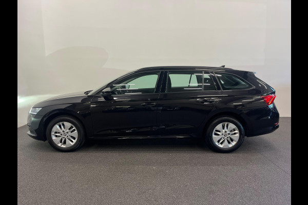 Škoda Octavia Combi 1.0 e-TSI Business Edition Trekhaak Airco ECC Navi Wireless Carplay PDC VA Full LED Virtual Cockpit Cruise Control