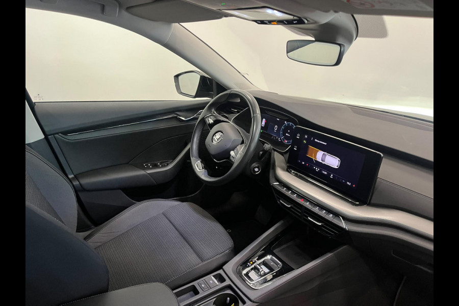 Škoda Octavia Combi 1.0 e-TSI Business Edition Trekhaak Airco ECC Navi Wireless Carplay PDC VA Full LED Virtual Cockpit Cruise Control