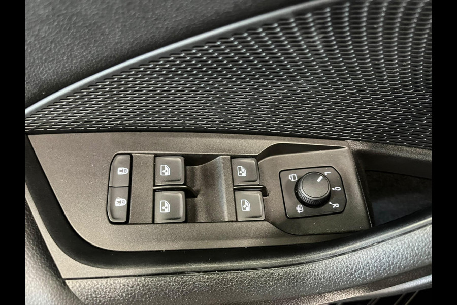 Škoda Octavia Combi 1.0 e-TSI Business Edition Trekhaak Airco ECC Navi Wireless Carplay PDC VA Full LED Virtual Cockpit Cruise Control