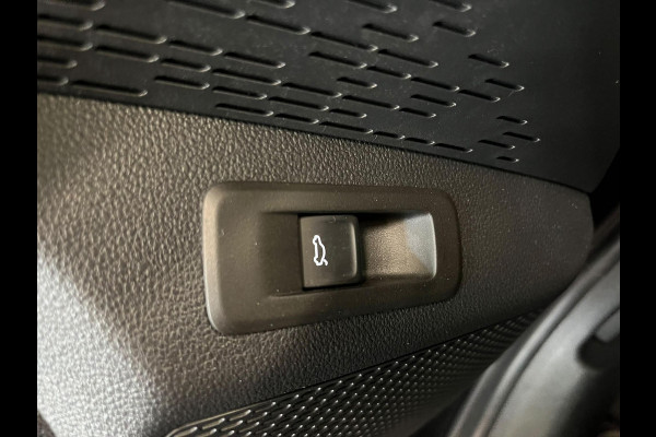 Škoda Octavia Combi 1.0 e-TSI Business Edition Trekhaak Airco ECC Navi Wireless Carplay PDC VA Full LED Virtual Cockpit Cruise Control