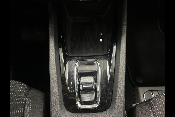 Škoda Octavia Combi 1.0 e-TSI Business Edition Trekhaak Airco ECC Navi Wireless Carplay PDC VA Full LED Virtual Cockpit Cruise Control