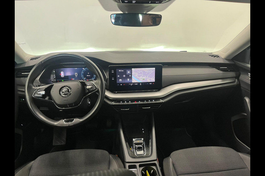 Škoda Octavia Combi 1.0 e-TSI Business Edition Trekhaak Airco ECC Navi Wireless Carplay PDC VA Full LED Virtual Cockpit Cruise Control