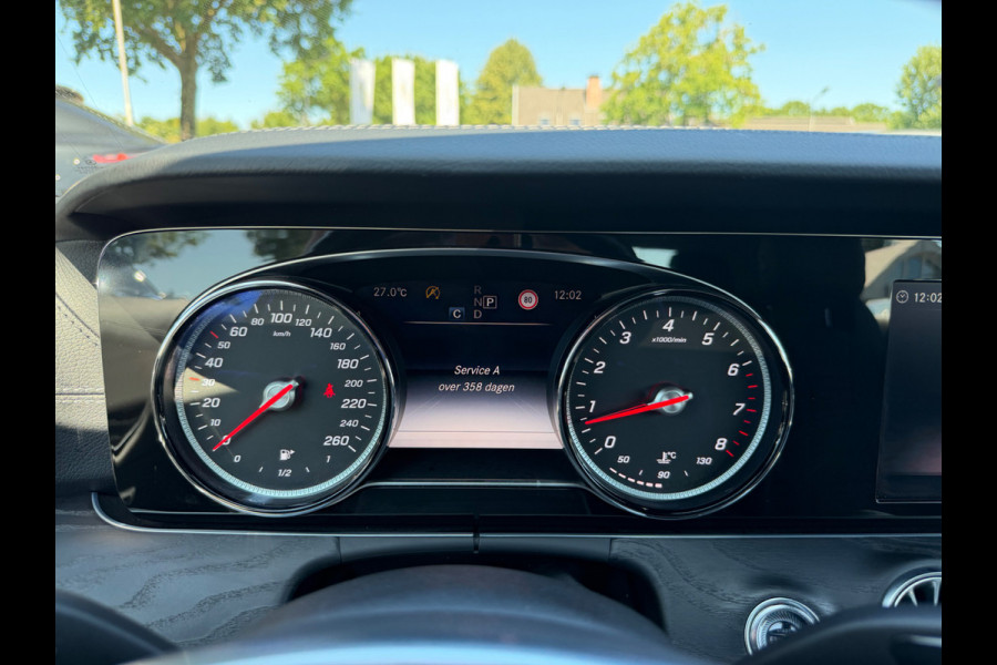 Mercedes-Benz E-Klasse Cabrio 200 25th Anniversary Edition / 360Camera / Leder / CarPlay / 19'' / Stoelverwarming / Windscherm / Nekverwarming / DAB /  Cruise Control