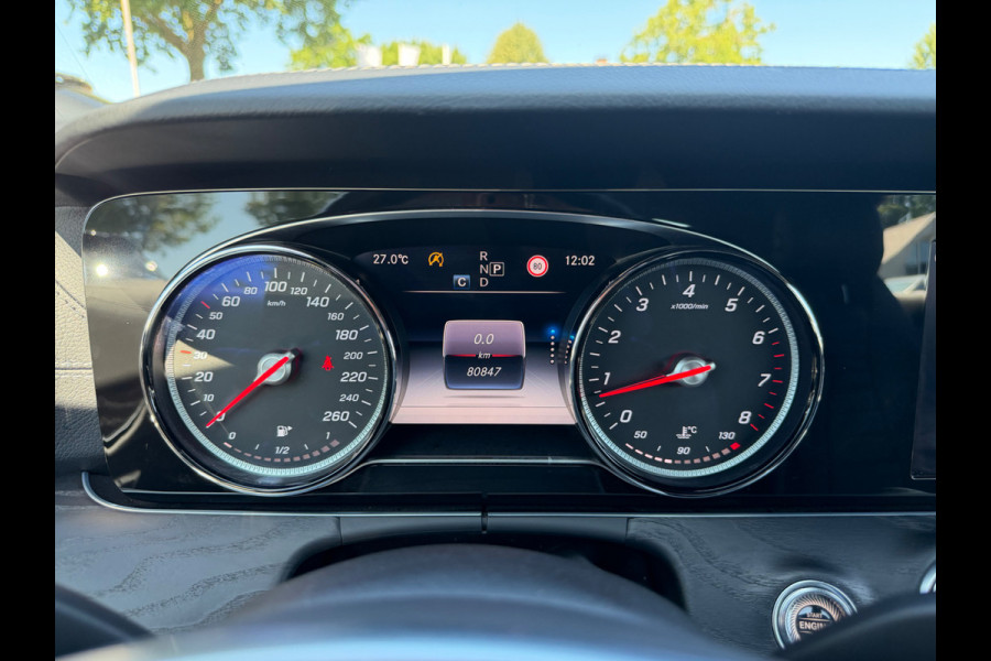 Mercedes-Benz E-Klasse Cabrio 200 25th Anniversary Edition / 360Camera / Leder / CarPlay / 19'' / Stoelverwarming / Windscherm / Nekverwarming / DAB /  Cruise Control