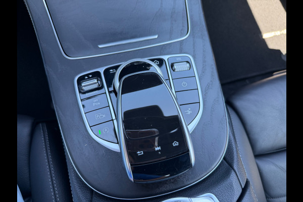 Mercedes-Benz E-Klasse Cabrio 200 25th Anniversary Edition / 360Camera / Leder / CarPlay / 19'' / Stoelverwarming / Windscherm / Nekverwarming / DAB /  Cruise Control