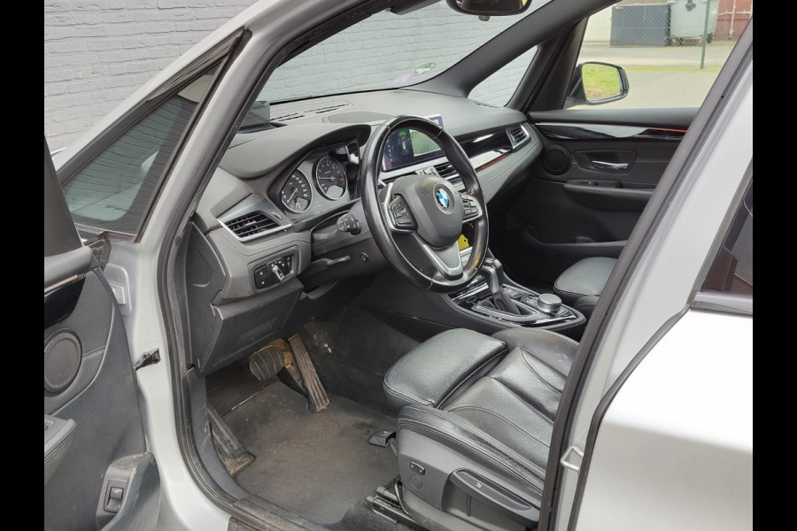 BMW 2 Serie Gran Tourer 218i Automaat 7-Persoons Leder Camera Navi Sport-Line Ecc Head-Up Display Stoelverwarming Pdc High Executive Lmv Bluetooth Elek.Achterklep Led Origineel Nederlandse Auto
