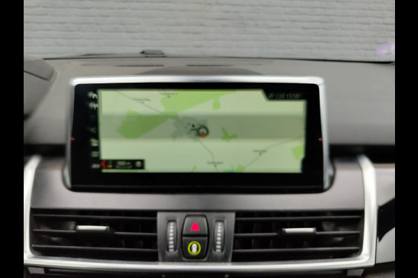 BMW 2 Serie Gran Tourer 218i Automaat 7-Persoons Leder Camera Navi Sport-Line Ecc Head-Up Display Stoelverwarming Pdc High Executive Lmv Bluetooth Elek.Achterklep Led Origineel Nederlandse Auto