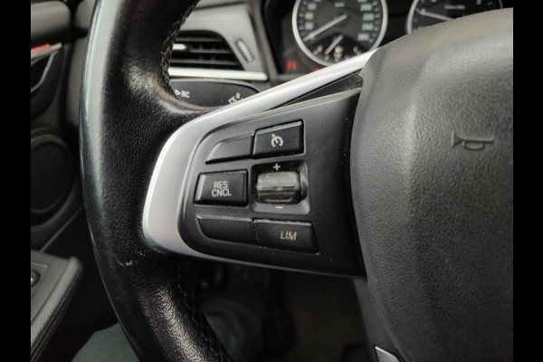 BMW 2 Serie Gran Tourer 218i Automaat 7-Persoons Leder Camera Navi Sport-Line Ecc Head-Up Display Stoelverwarming Pdc High Executive Lmv Bluetooth Elek.Achterklep Led Origineel Nederlandse Auto
