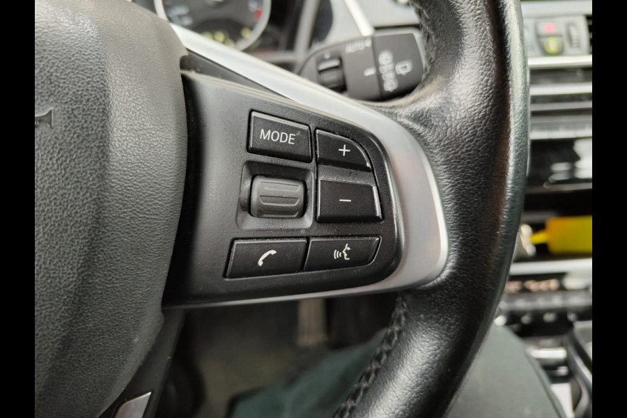 BMW 2 Serie Gran Tourer 218i Automaat 7-Persoons Leder Camera Navi Sport-Line Ecc Head-Up Display Stoelverwarming Pdc High Executive Lmv Bluetooth Elek.Achterklep Led Origineel Nederlandse Auto