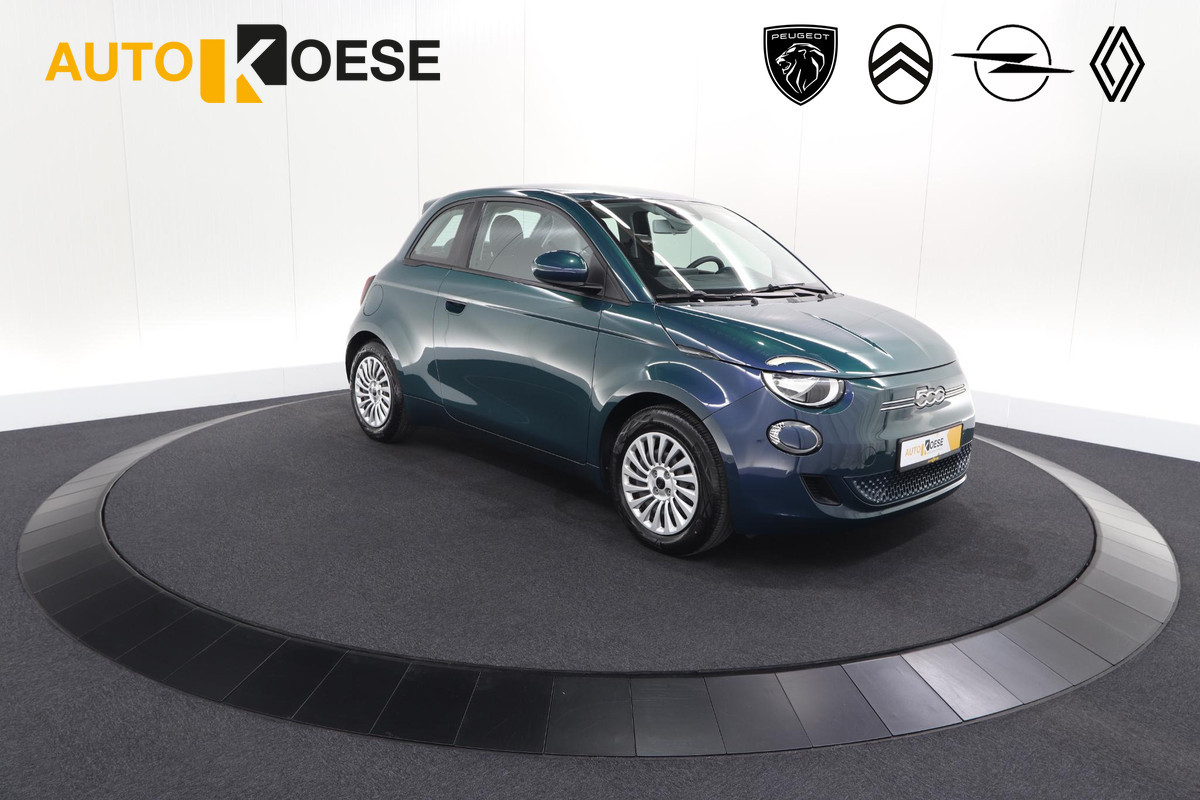 Fiat 500 Urban 42 kWh | 96,9% SOH | 3 Fase Laadfunctie | Camera | Apple Carplay | Parkeersensoren