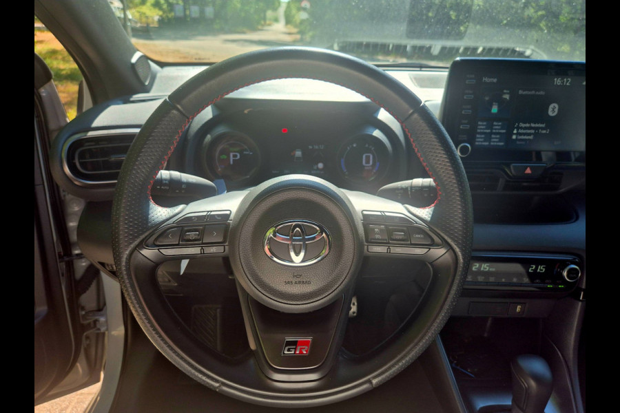 Toyota Yaris 1.5 Hybrid GR Sport . navigatie . Camera