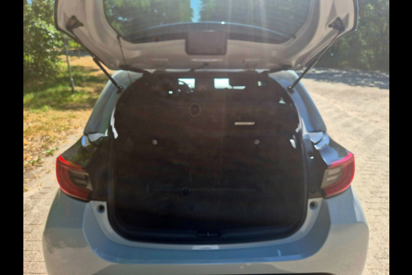Toyota Yaris 1.5 Hybrid GR Sport . navigatie . Camera