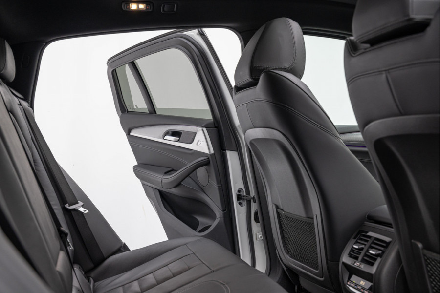 BMW X4 xDrive30i High Executive Edition M-Pakket HuD Schuif/kantel Harman-Kardon