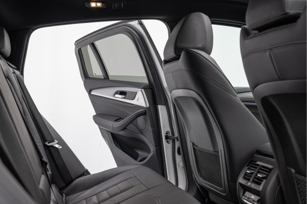 BMW X4 xDrive30i High Executive Edition M-Pakket HuD Schuif/kantel Harman-Kardon