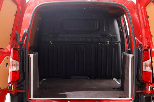 Citroën Berlingo 1.2 PureTech 130pk Benzine Automaat Airco/Nav/3Pers. 02-2020