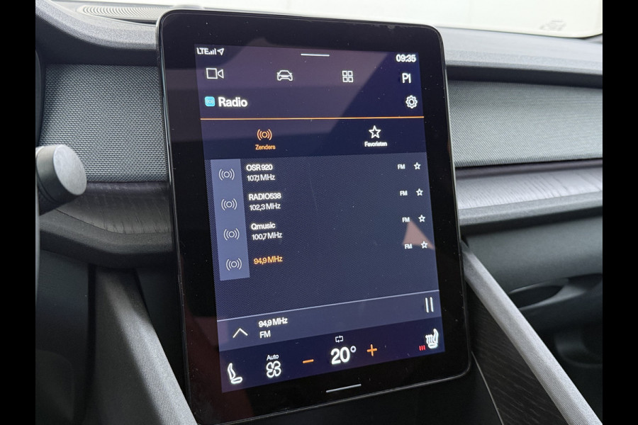 Polestar 2 Long Range Warmtepomp Panoramadak Head-up display Harman&Kardon®-Audio Camera Stoel+Stuur+Achterbankverwarming Elek.Achterklep G Elek.Stoel+Memory Apple Carplay Android Auto Lmv Led-Pixel Keyless 1e Eigenaar Dealeronderhouden Origineel Nederlandse Auto
