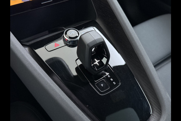 Polestar 2 Long Range Warmtepomp Panoramadak Head-up display Harman&Kardon®-Audio Camera Stoel+Stuur+Achterbankverwarming Elek.Achterklep G Elek.Stoel+Memory Apple Carplay Android Auto Lmv Led-Pixel Keyless 1e Eigenaar Dealeronderhouden Origineel Nederlandse Auto