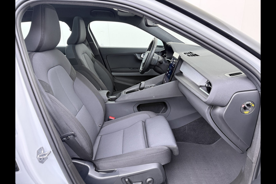 Polestar 2 Long Range Warmtepomp Panoramadak Head-up display Harman&Kardon®-Audio Camera Stoel+Stuur+Achterbankverwarming Elek.Achterklep G Elek.Stoel+Memory Apple Carplay Android Auto Lmv Led-Pixel Keyless 1e Eigenaar Dealeronderhouden Origineel Nederlandse Auto