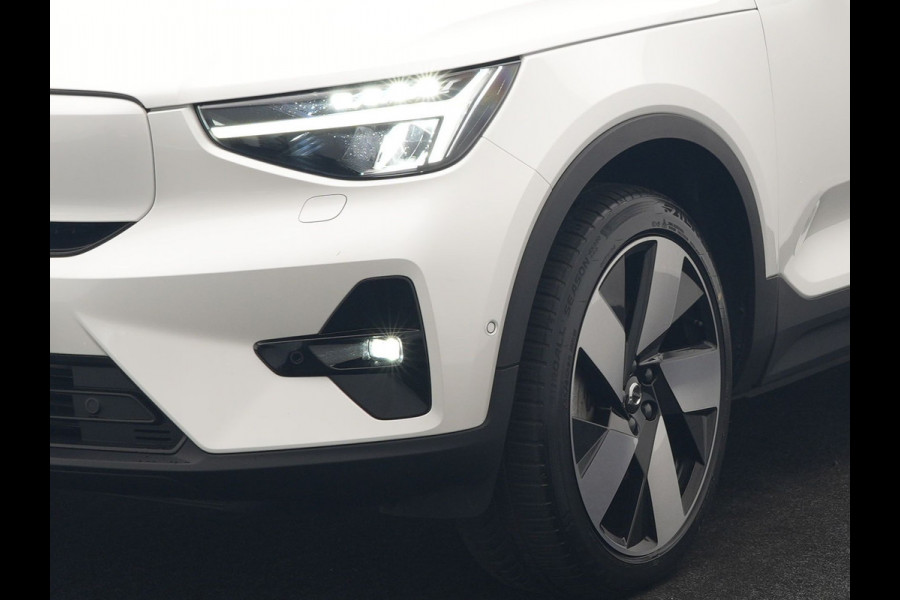 Volvo XC40 Recharge Ultimate 70 kWh 232pk Dealer O.H | Panodak | Adaptive Cruise | Harman / Kardon | 360 Camera | Alcantara Sportstoelen Memory & Verwarmd | Apple Carplay | Keyless | Stuurverwarming | BLIS | Google Assistant & Maps | Virtual | Navigatie | DAB | 20"L.M | Plug In Hybrid |