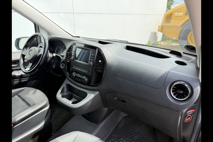 Mercedes-Benz Vito 119 1.9 CDI L2H1 190pk Automaat LED Dubbele Schuif Cruise control Climate control Trekhaak Carplay Parkeersensoren v+a