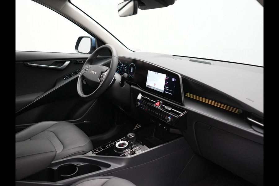 Kia Niro 1.6 GDi ExecutiveLine PHEV 182pk Dealer O.H | Adaptive Cruise | Camera | Harman / Kardon | Lederen Sporstoelen Memory & Ventilatie | Keyless | Apple Carplay | Stoel & Stuurverwarming | BLIS | Navigatie | Virtual | DAB | 18"L.M | Plug In Hybrid |