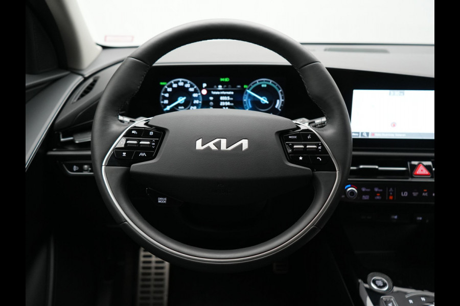 Kia Niro 1.6 GDi ExecutiveLine PHEV 182pk Dealer O.H | Adaptive Cruise | Camera | Harman / Kardon | Lederen Sporstoelen Memory & Ventilatie | Keyless | Apple Carplay | Stoel & Stuurverwarming | BLIS | Navigatie | Virtual | DAB | 18"L.M | Plug In Hybrid |