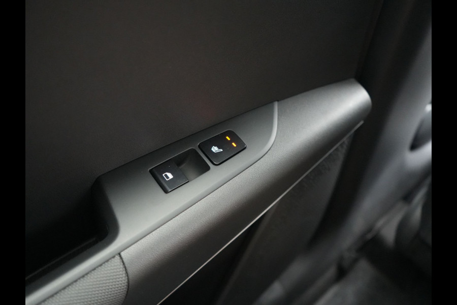 Kia Niro 1.6 GDi ExecutiveLine PHEV 182pk Dealer O.H | Adaptive Cruise | Camera | Harman / Kardon | Lederen Sporstoelen Memory & Ventilatie | Keyless | Apple Carplay | Stoel & Stuurverwarming | BLIS | Navigatie | Virtual | DAB | 18"L.M | Plug In Hybrid |