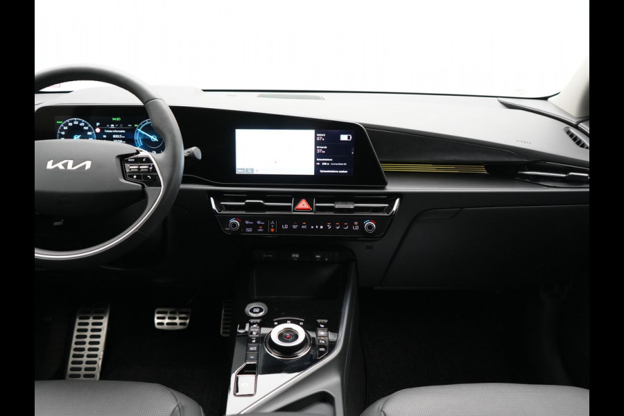 Kia Niro 1.6 GDi ExecutiveLine PHEV 182pk Dealer O.H | Adaptive Cruise | Camera | Harman / Kardon | Lederen Sporstoelen Memory & Ventilatie | Keyless | Apple Carplay | Stoel & Stuurverwarming | BLIS | Navigatie | Virtual | DAB | 18"L.M | Plug In Hybrid |