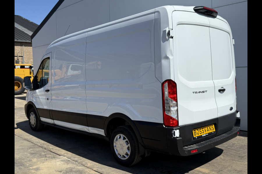 Ford Transit 2.0 TDCI 130PK L3H2 Airco Cruise control Parkeersensoren v+a Camera Voorruitverwarming