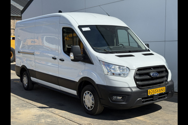 Ford Transit 2.0 TDCI 130PK L3H2 Airco Cruise control Parkeersensoren v+a Camera Voorruitverwarming